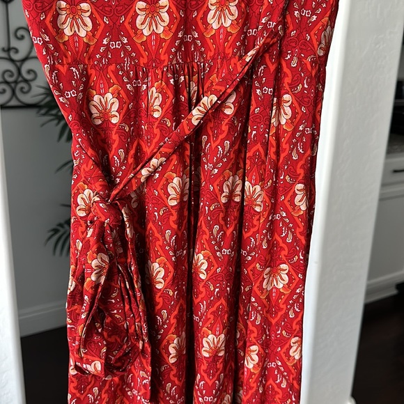 PRETTY GARDEN MAXI DRESS Red, Tan, Cream Wrap Side Tie Deep V neck Size Small - Picture 4 of 8